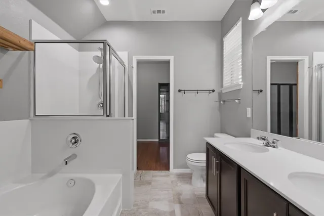 $424,400 | 205 Talon Grasp Trail, Leander, TX 78641