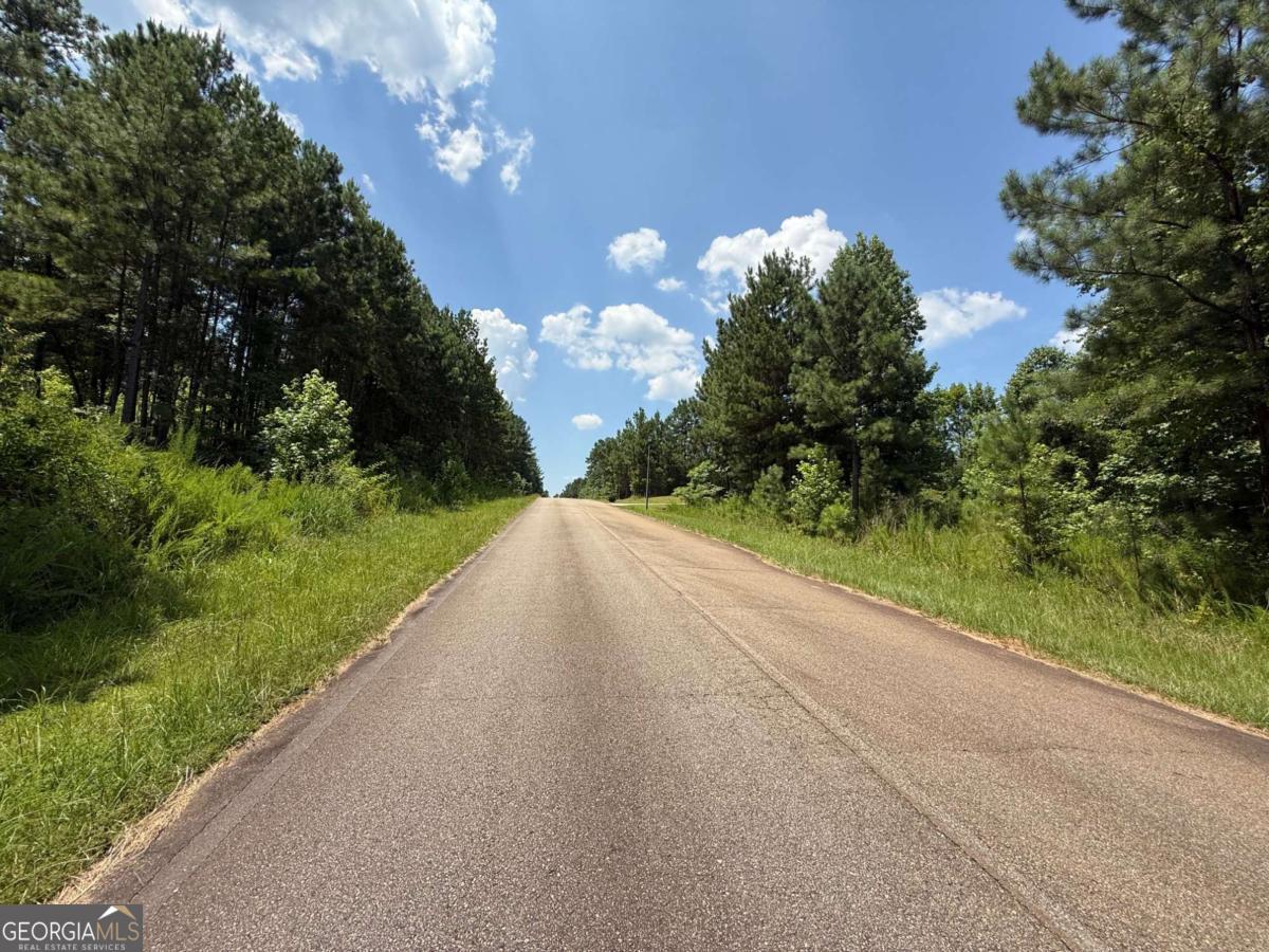 708 Parham Road Northwest Milledgeville, GA 31061 - Photo 17 of 20