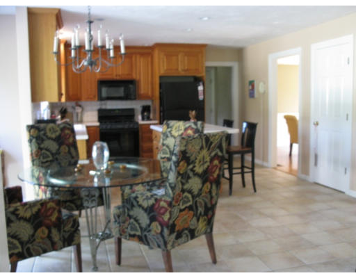 2 Birch Brush Road Shrewsbury, MA 01545 - Photo 5 of 12 Gallery Image 5