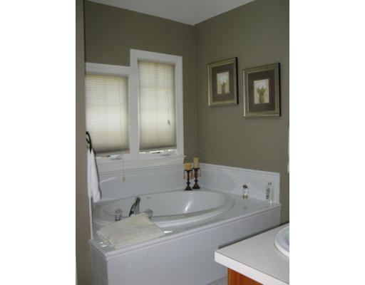 2 Birch Brush Road Shrewsbury, MA 01545 - Photo 10 of 12 Gallery Image 10