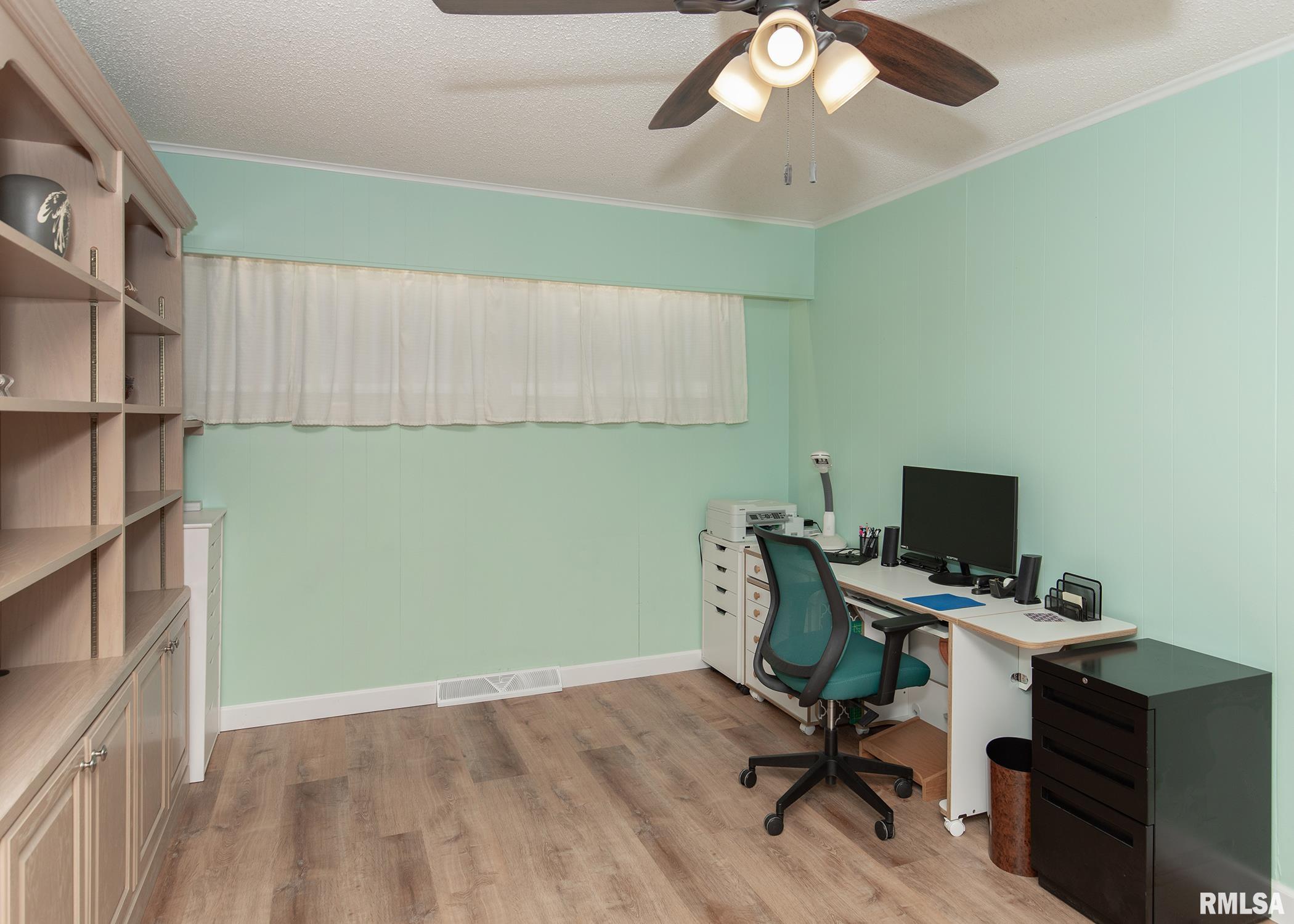 1104 Kimberly Road, Unit 703 Bettendorf, IA 52722 - Photo 23 of 27 Gallery Image 23