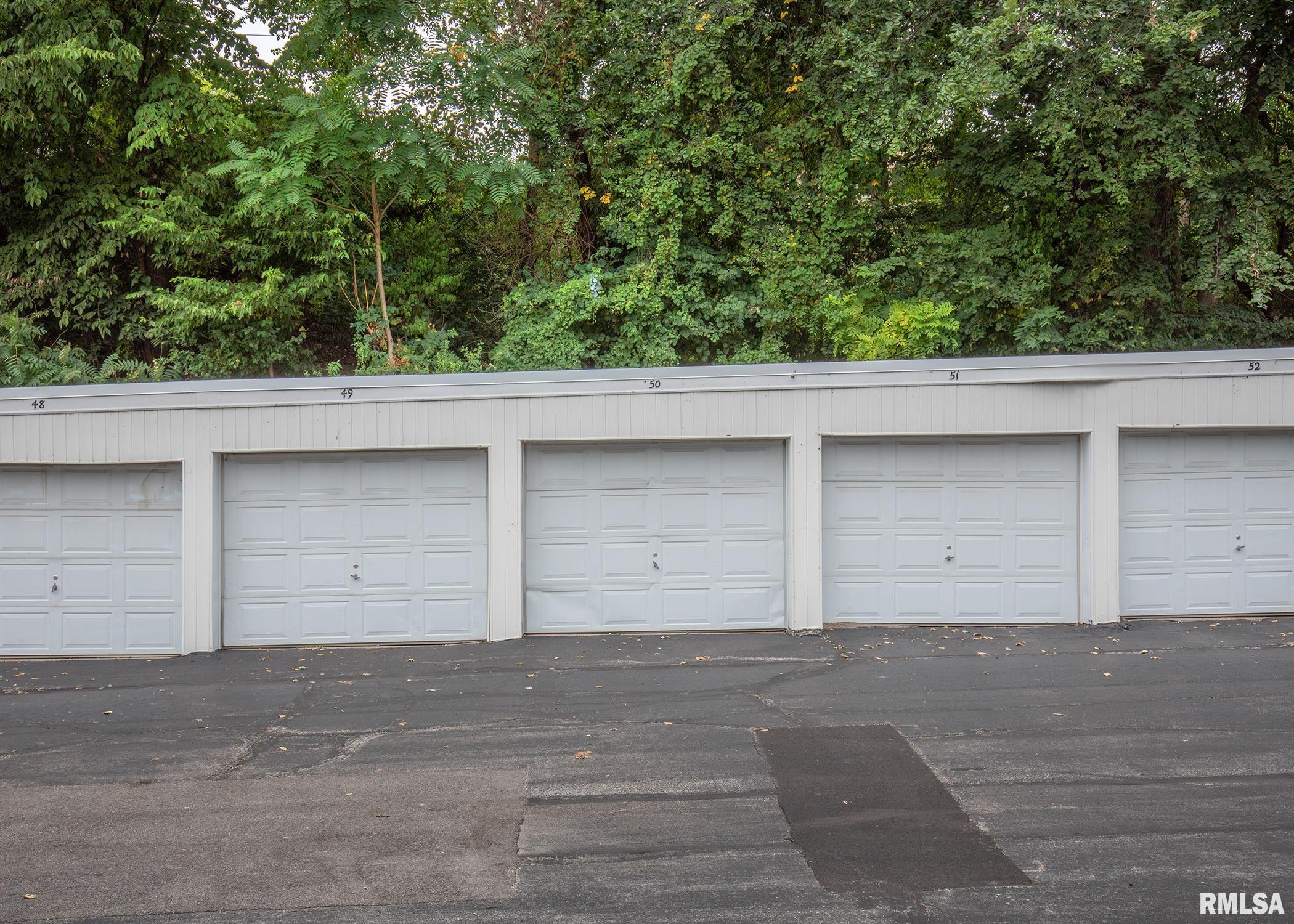 1104 Kimberly Road, Unit 703 Bettendorf, IA 52722 - Photo 26 of 27 Gallery Image 26
