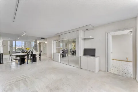 $125,000 | 2661 South Course Drive, Unit 805, Pompano Beach, FL 33069