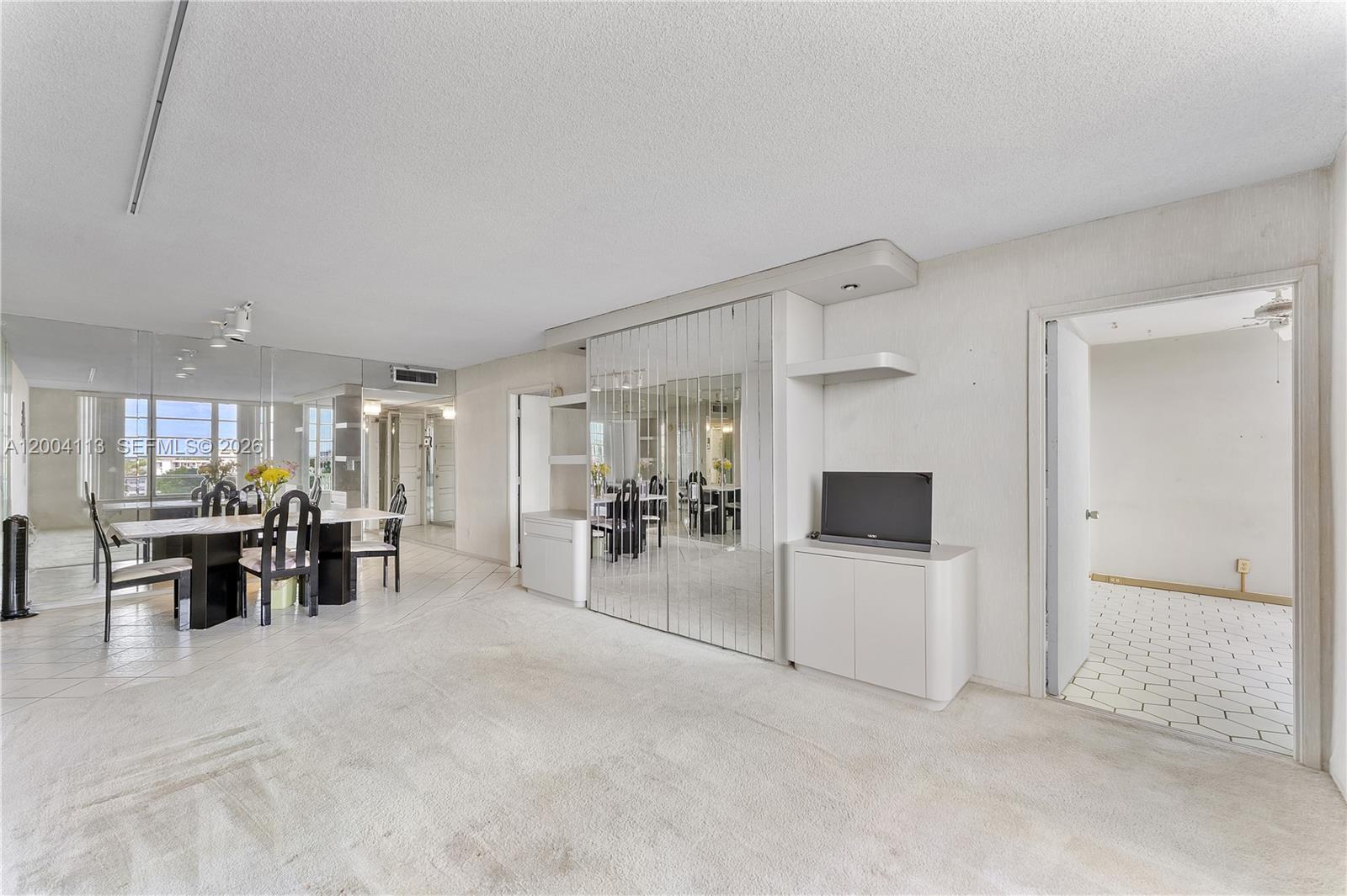 2661 South Course Drive, Unit 805 Pompano Beach, FL 33069 - Photo 2 of 20