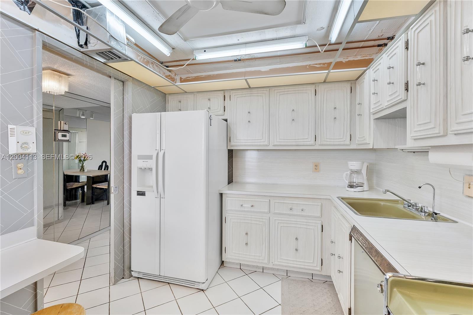 2661 South Course Drive, Unit 805 Pompano Beach, FL 33069 - Photo 6 of 20