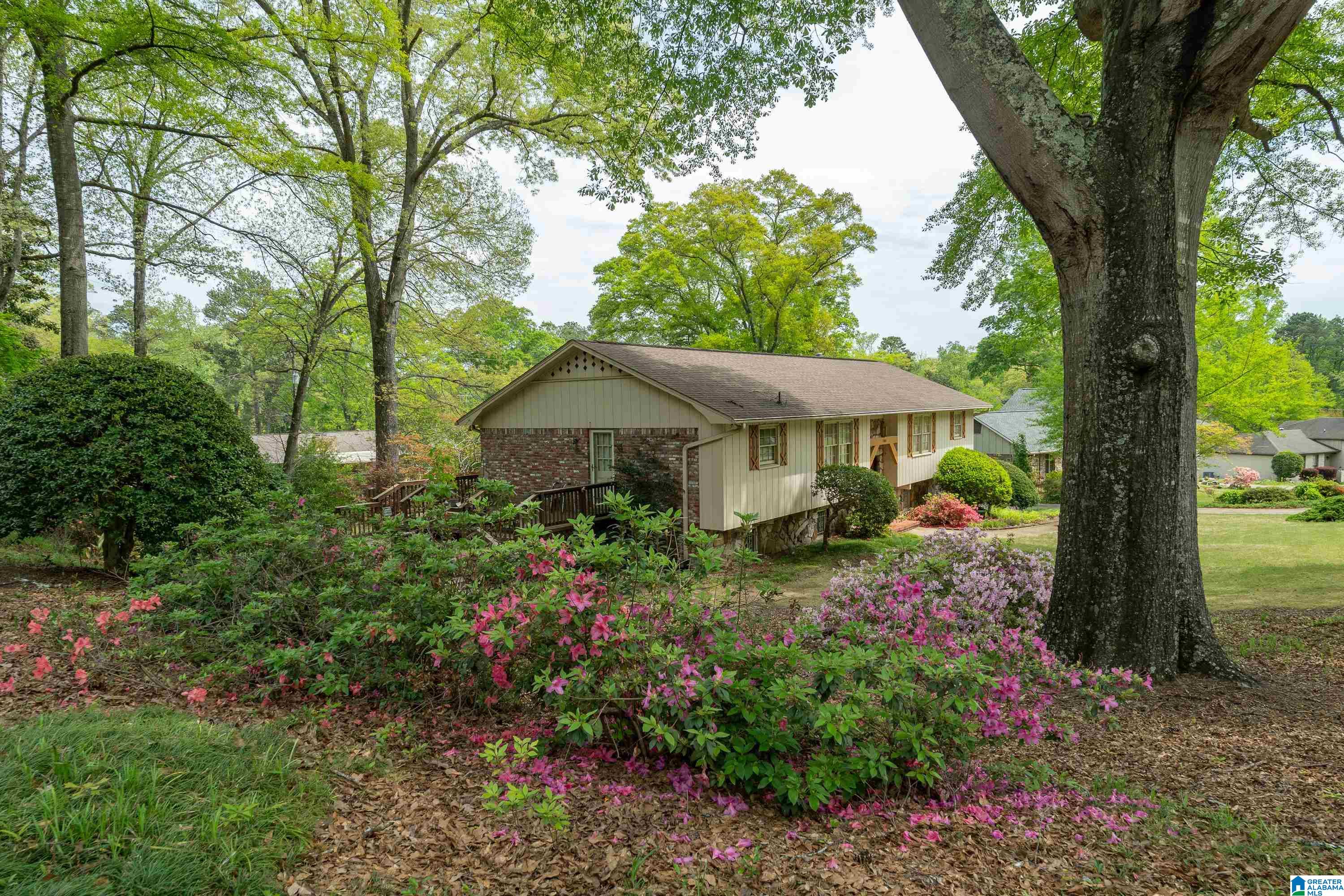 3201 Teakwood Road Birmingham, AL 35226 - Photo 3 of 9