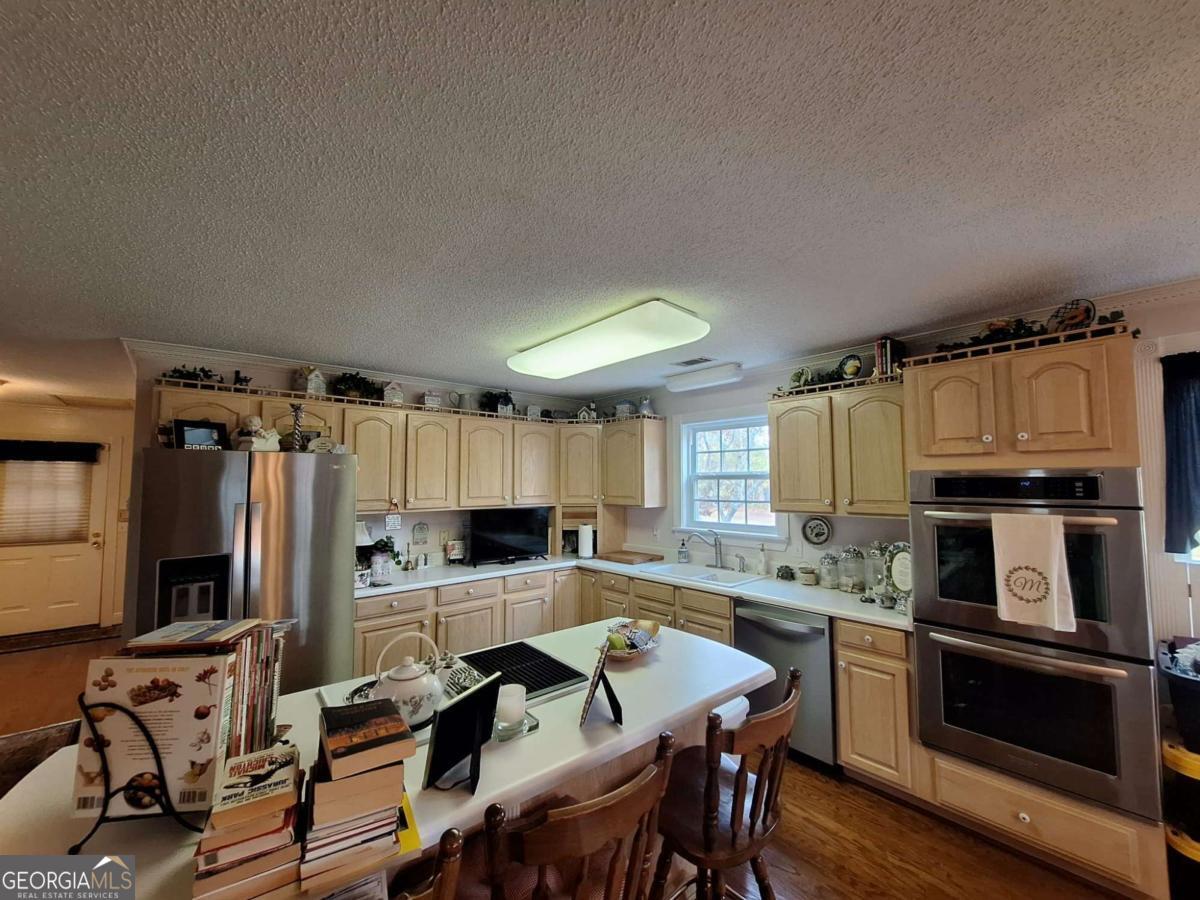 250 Weatherly Drive Baxley, GA 31513 - Photo 17 of 33