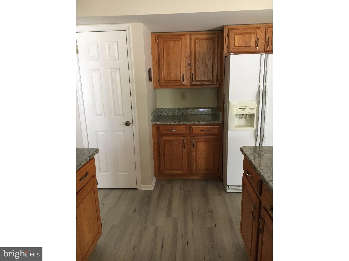 25 Chelsea Road Mount Holly, NJ 08060 - Photo 10 of 22 Kitchen