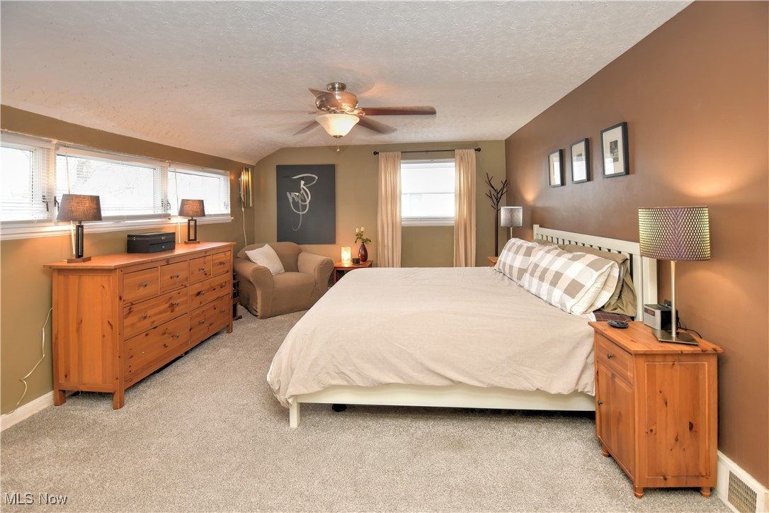 1243 Croyden Road Lyndhurst, OH 44124 - Photo 15 of 30 Gallery Image 15