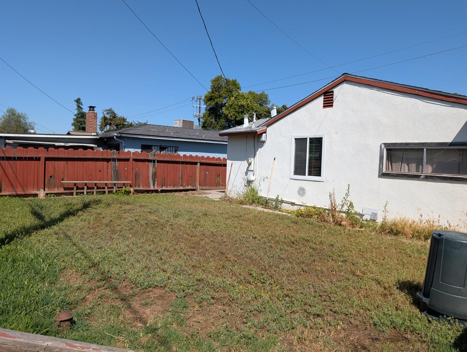 4591 North Angus Street Fresno, CA 93726 - Photo 15 of 16