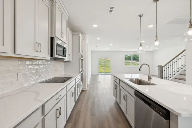 $599,965 | 1088 Large Poppy Drive, La Vergne, TN 37086