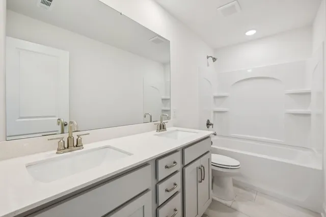 $599,965 | 1088 Large Poppy Drive, La Vergne, TN 37086