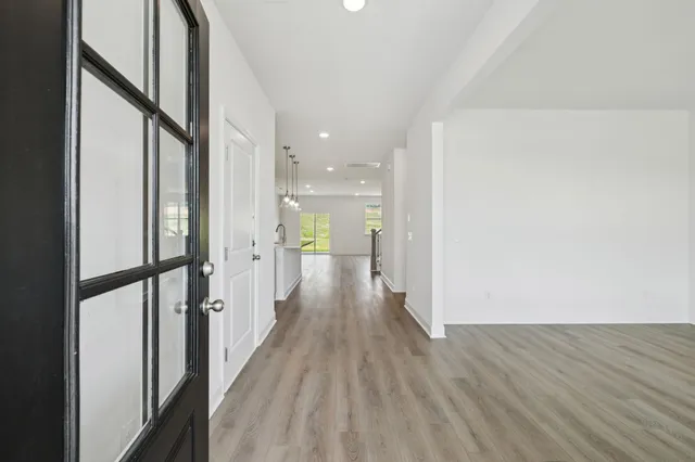 $599,965 | 1088 Large Poppy Drive, La Vergne, TN 37086