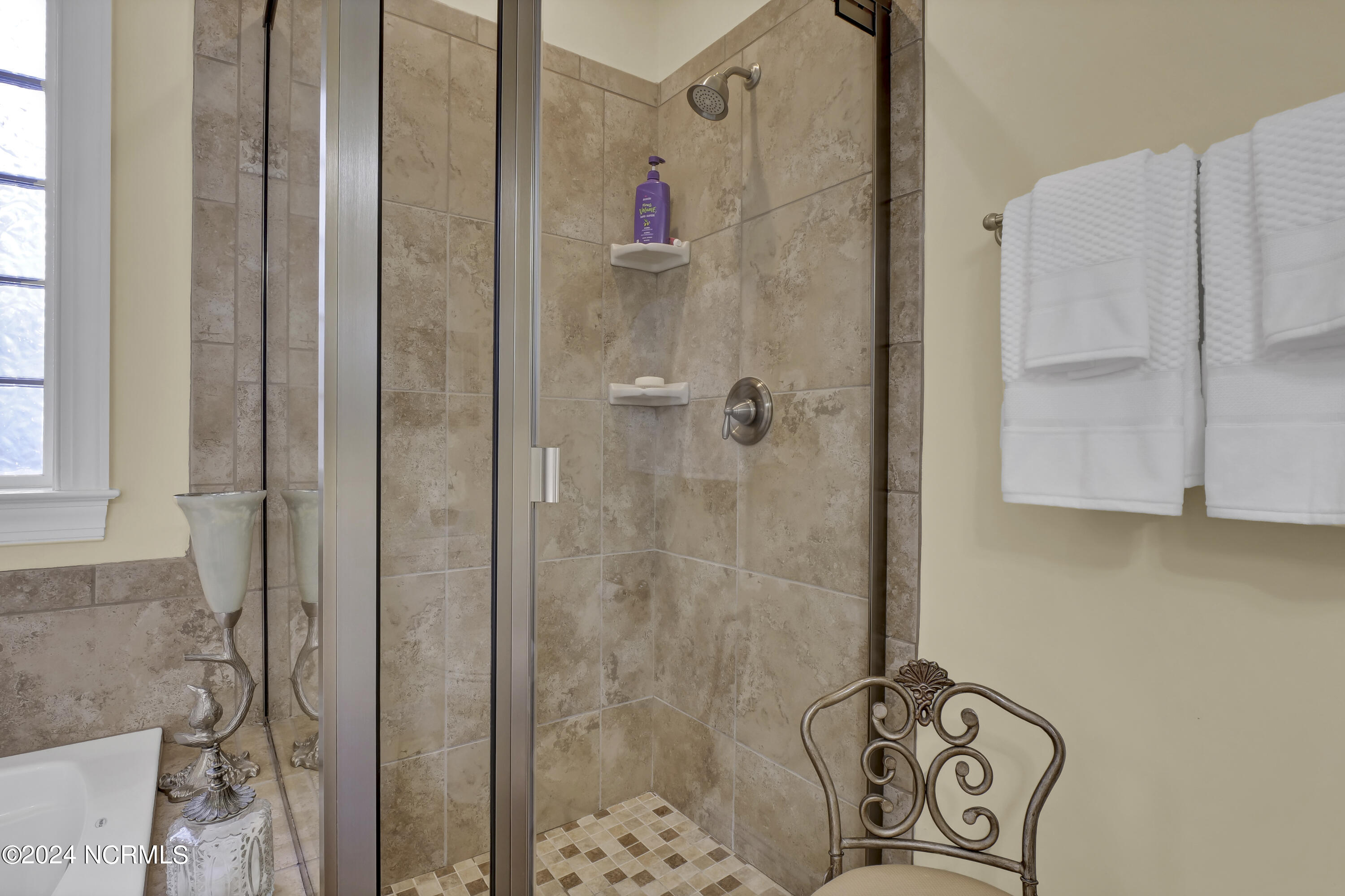 114 Ransey Court Hampstead, NC 28443 - Photo 30 of 48 Master Shower
