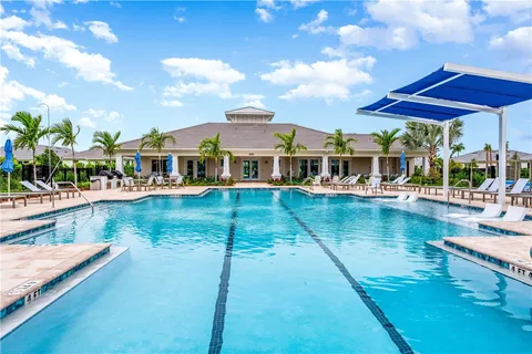 $649,000 | 1161 Haven Circle, Vero Beach, FL 32960