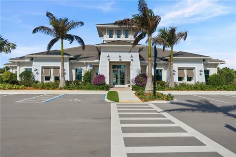 $649,000 | 1161 Haven Circle, Vero Beach, FL 32960