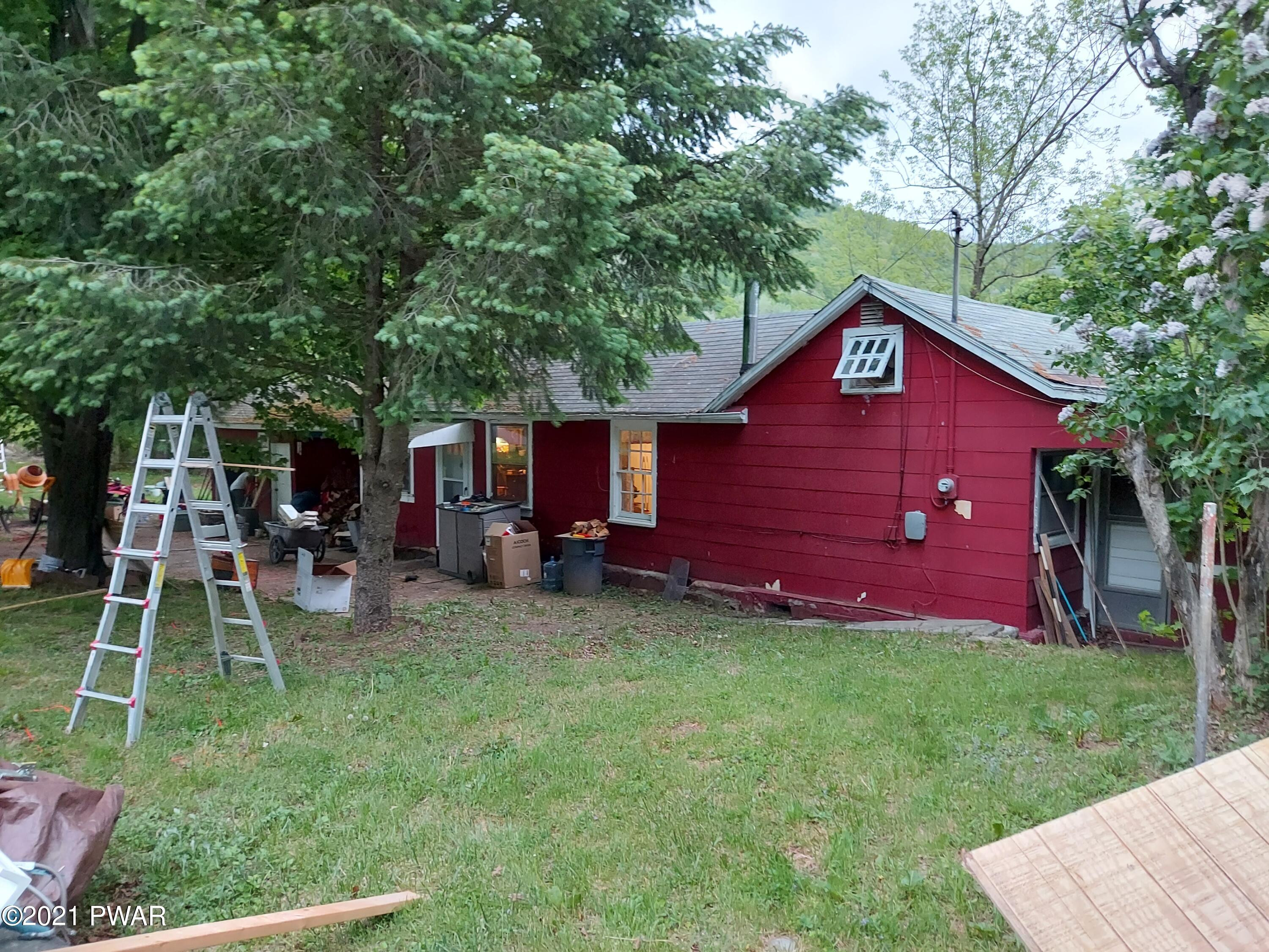 50 Penn-York Road Starlight, PA 18461 - Photo 1 of 10