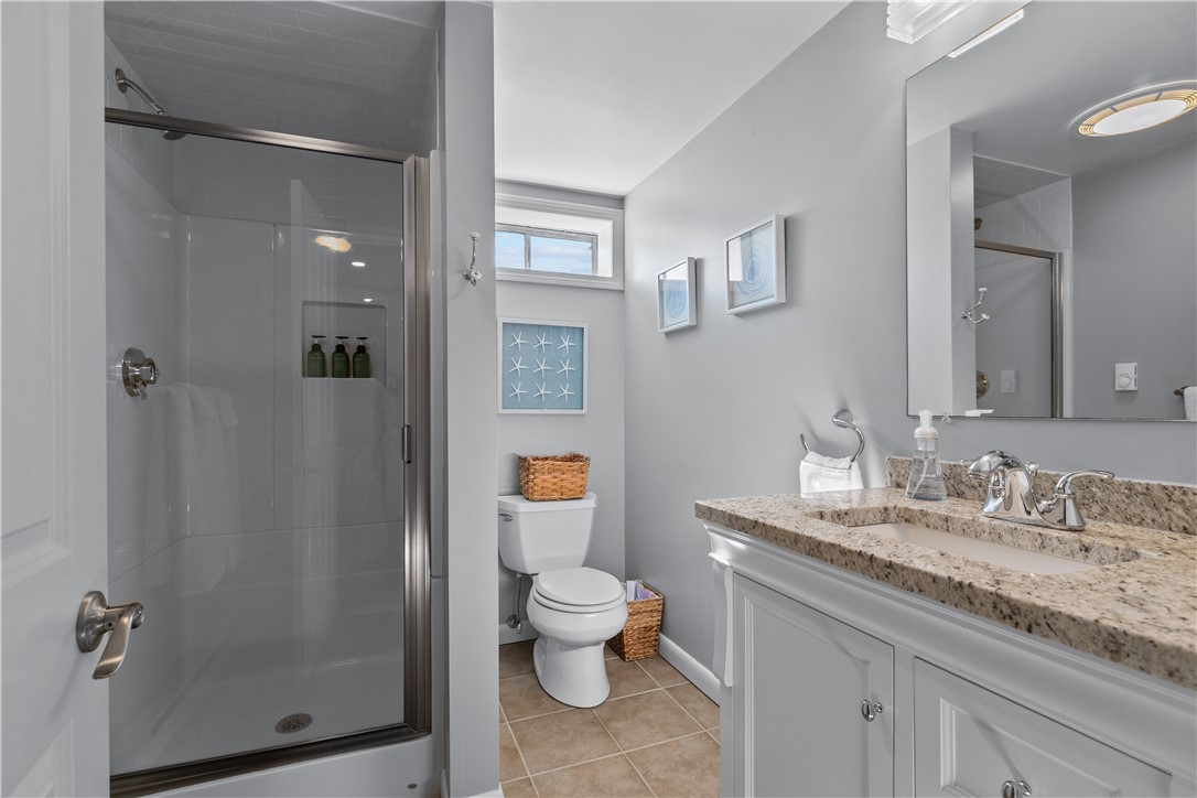 163 Morrison Avenue Middletown, RI 02842 - Photo 29 of 40
