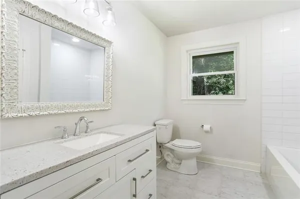 $2,100 | 1405 South Adams Street, Covington, LA 70433