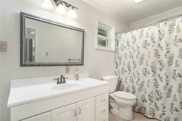 $2,100 | 1405 South Adams Street, Covington, LA 70433