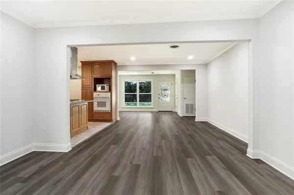 $2,100 | 1405 South Adams Street, Covington, LA 70433