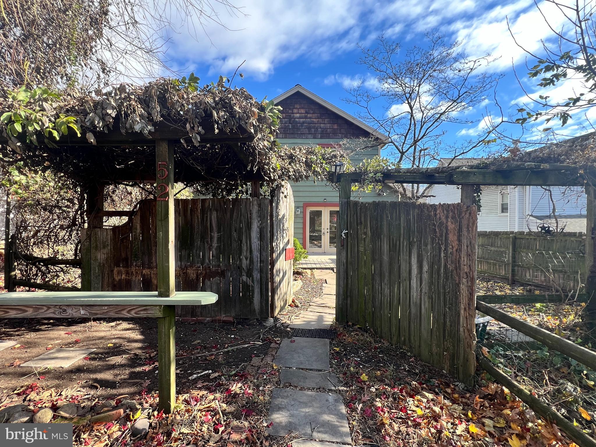 52 North Main Street Shrewsbury, PA 17361 - Photo 2 of 17