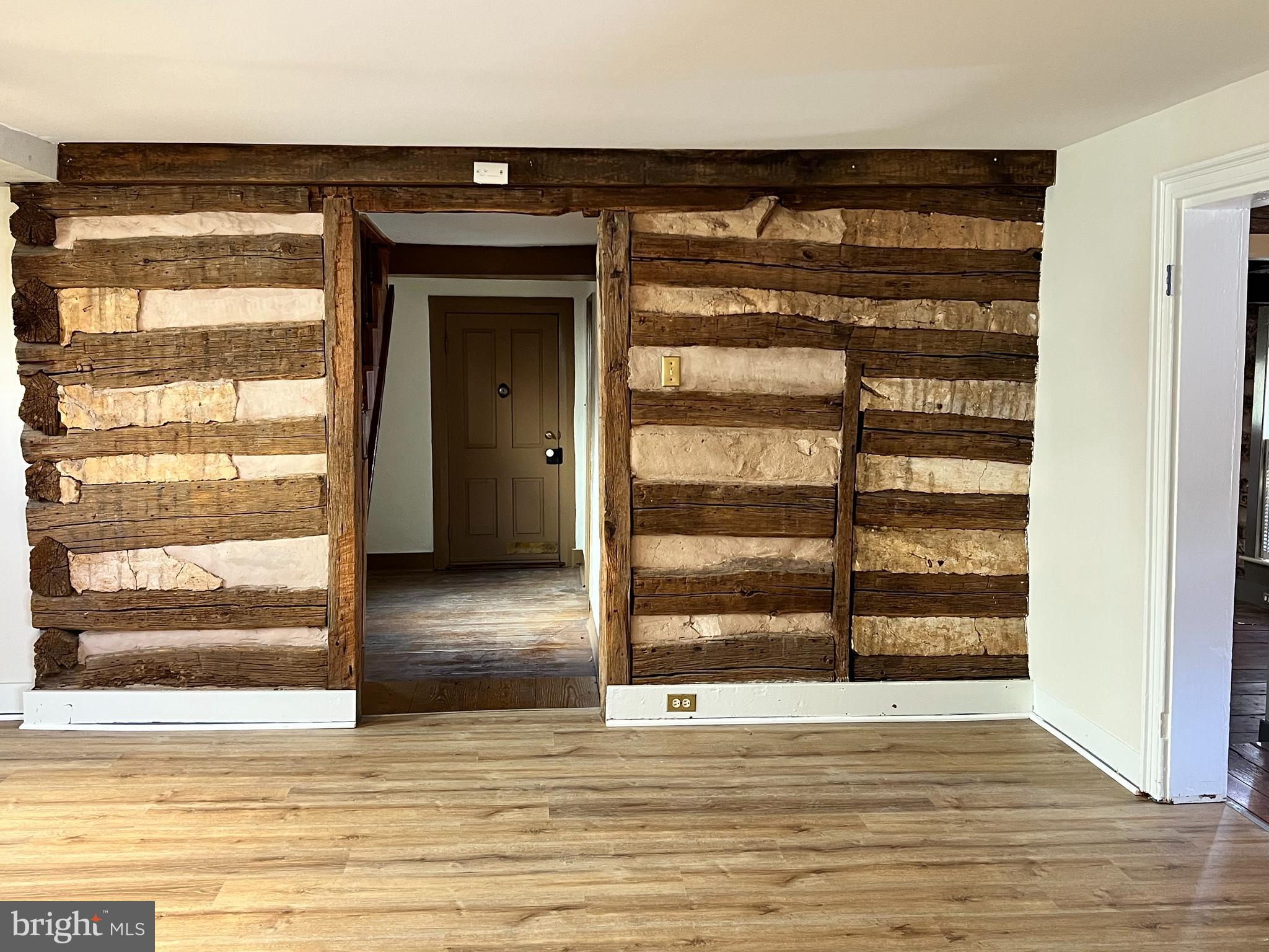 52 North Main Street Shrewsbury, PA 17361 - Photo 5 of 17