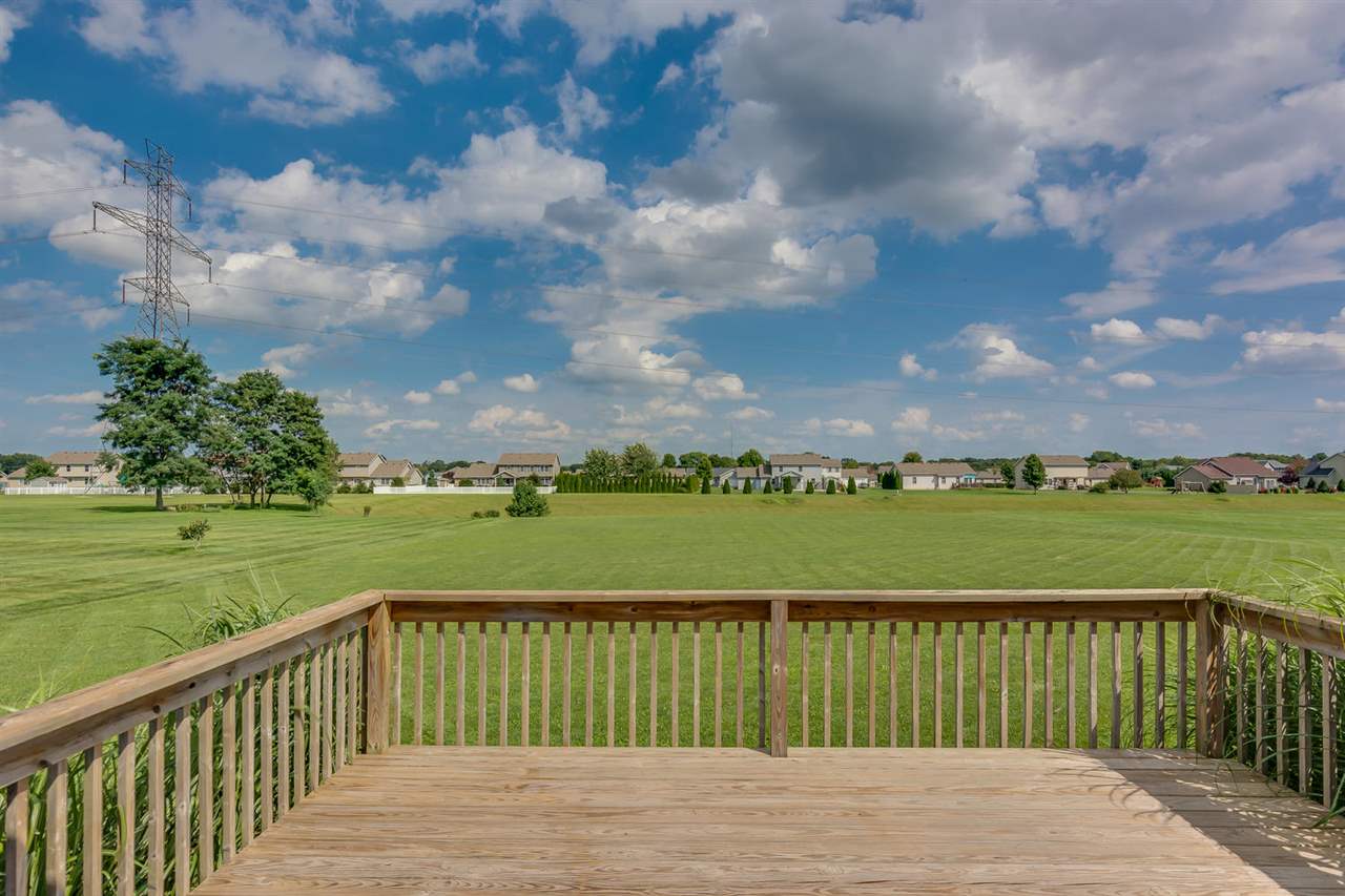 51264 Elm Road Granger, IN 46530 - Photo 12 of 31 Gallery Image 12