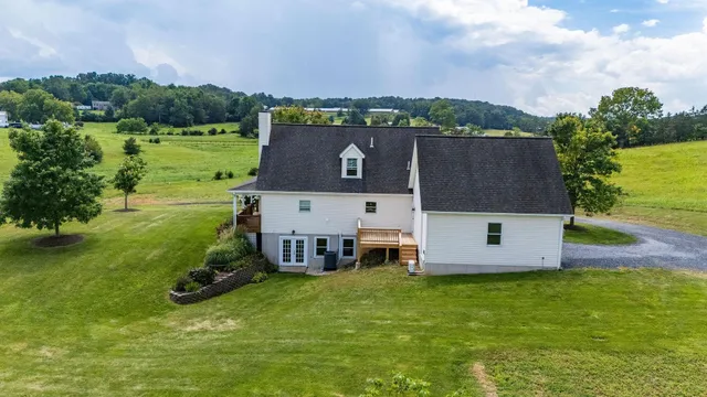 $635,000 | 3008 Spring Hill Road, Staunton, VA 24401