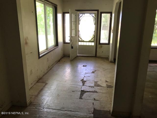 5205 Hancock Road Jacksonville, FL 32254 - Photo 13 of 25 a view of empty room with windows