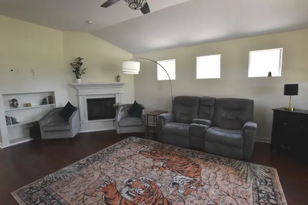 $368,000 | 3732 Ranchman Boulevard, Denton, TX 76210