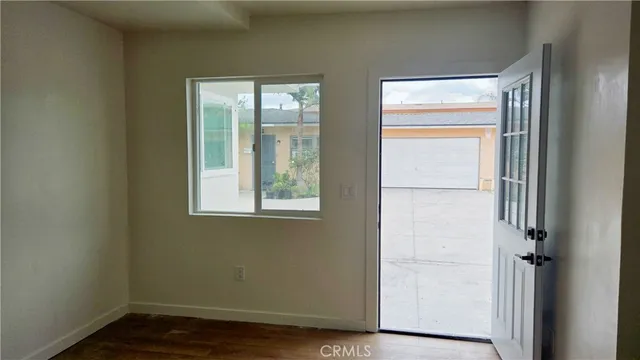 $2,600 | 11171 Bullis Road, Unit E, Lynwood, CA 90262