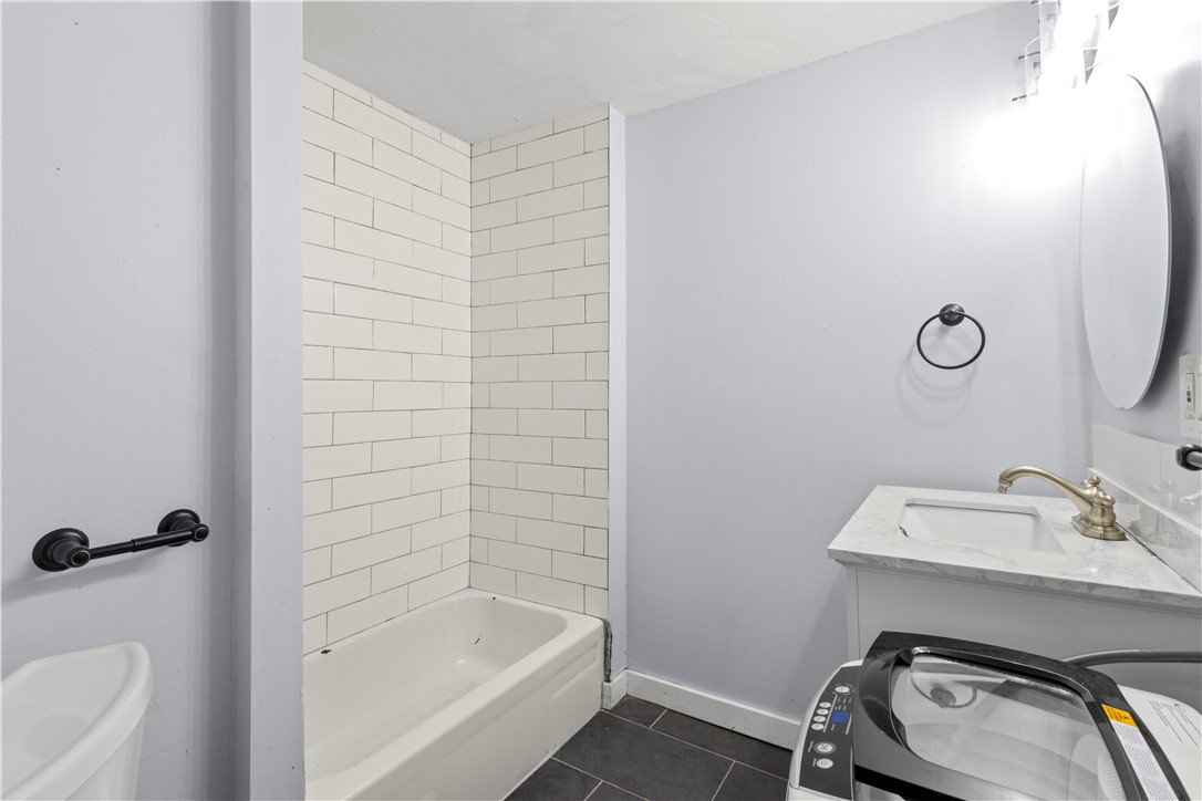 152 Washington Street Central Falls, RI 02863 - Photo 12 of 46