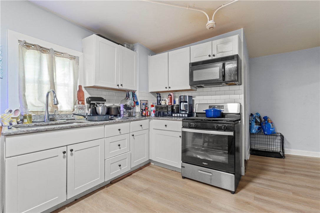 152 Washington Street Central Falls, RI 02863 - Photo 18 of 46