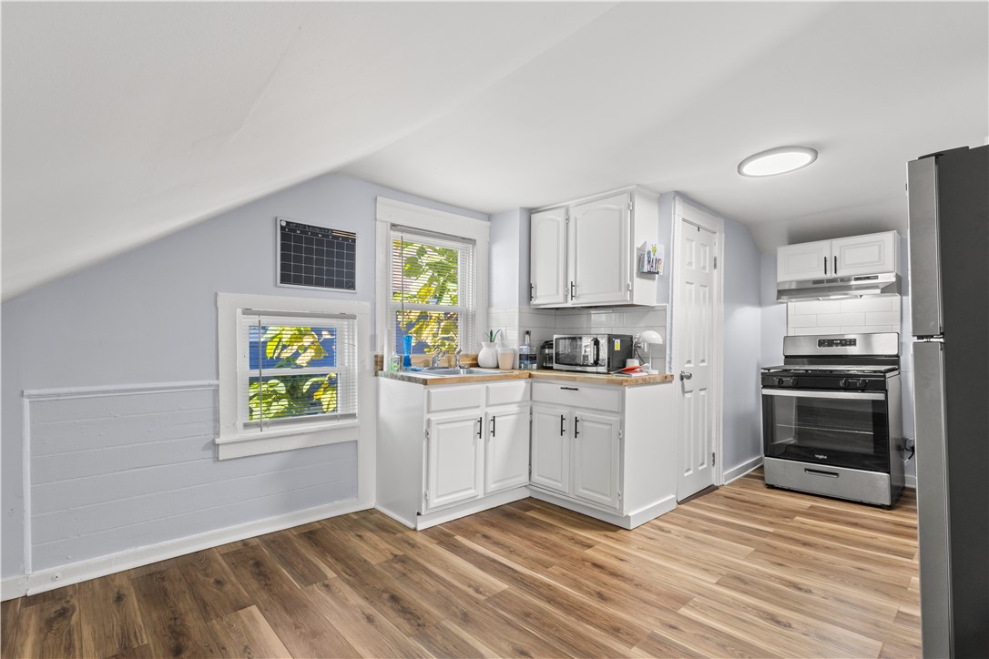 152 Washington Street Central Falls, RI 02863 - Photo 31 of 46