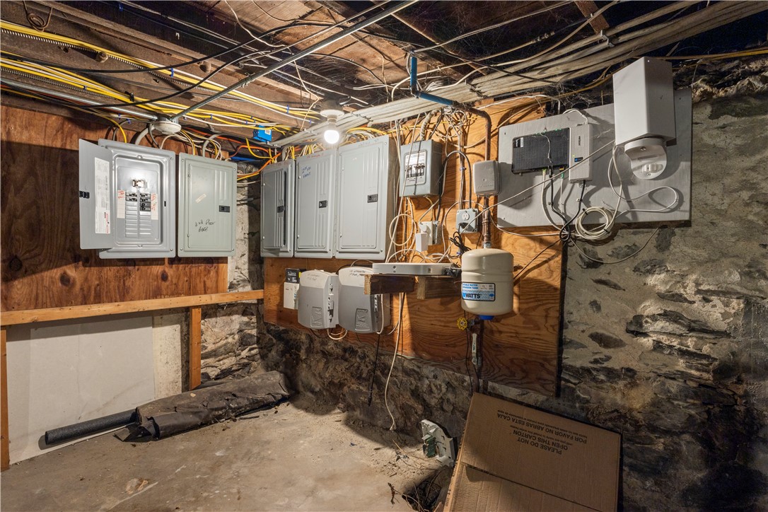 152 Washington Street Central Falls, RI 02863 - Photo 40 of 46