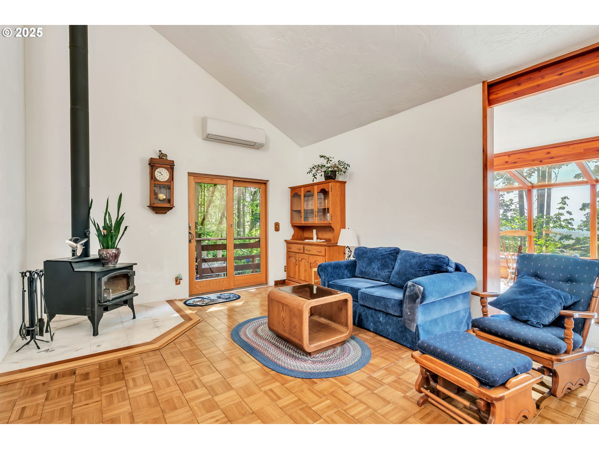 25498 Butler Road Junction City, OR 97448 - Photo 11 of 48 Gallery Image 11