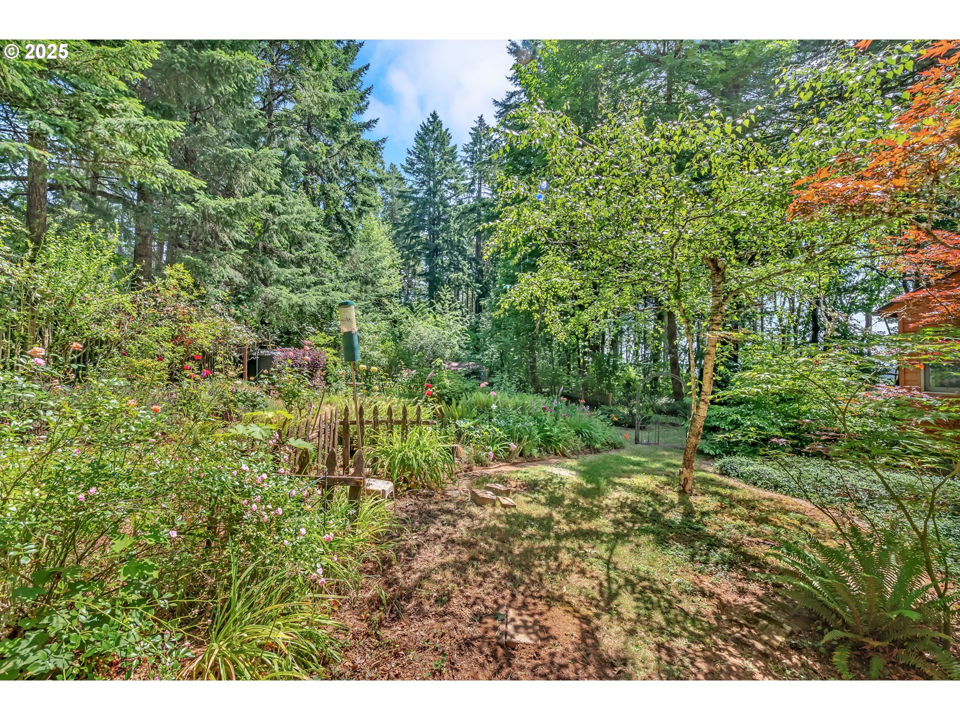 25498 Butler Road Junction City, OR 97448 - Photo 32 of 48 Gallery Image 32
