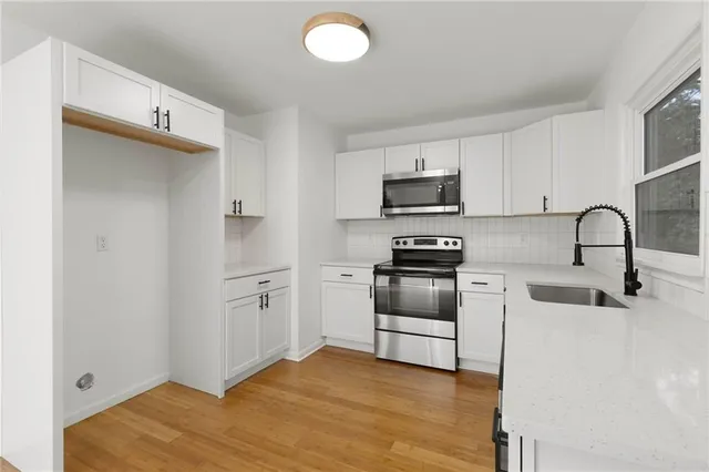 $252,900 | 8706 Kentucky Avenue, Kansas City, MO 64138