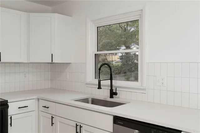 $252,900 | 8706 Kentucky Avenue, Kansas City, MO 64138