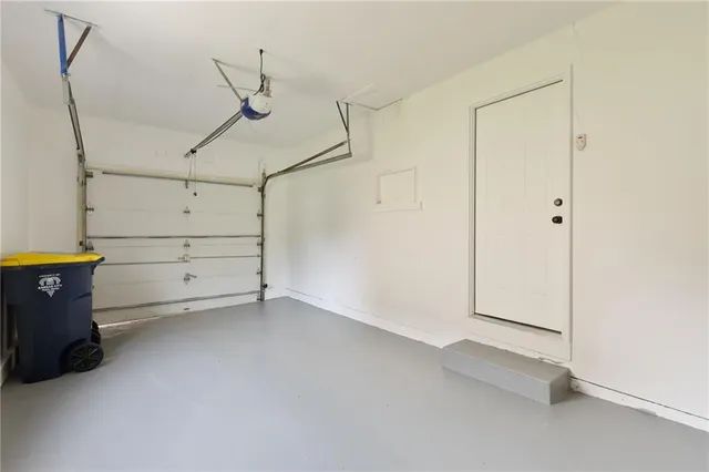 $252,900 | 8706 Kentucky Avenue, Kansas City, MO 64138