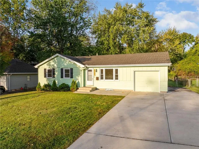 $252,900 | 8706 Kentucky Avenue, Kansas City, MO 64138