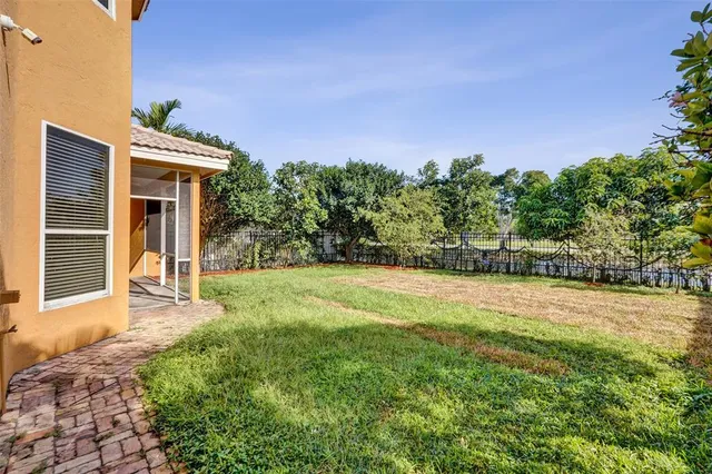 $4,999 | 10902 Tamoron Lane, Boca Raton, FL 33498