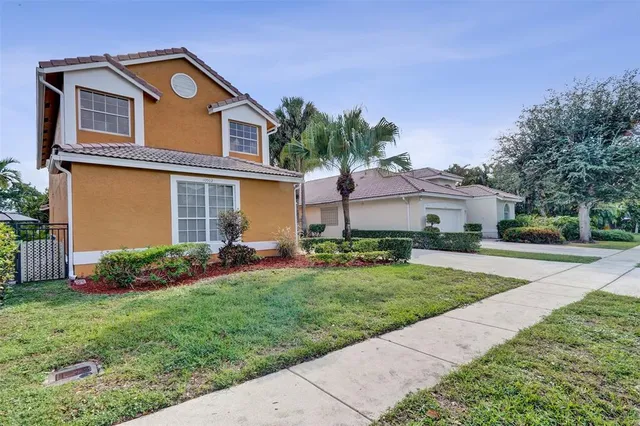 $4,999 | 10902 Tamoron Lane, Boca Raton, FL 33498
