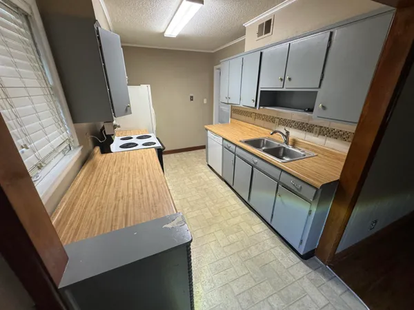 $1,445 | 4914 Durbin Avenue, Memphis, TN 38122