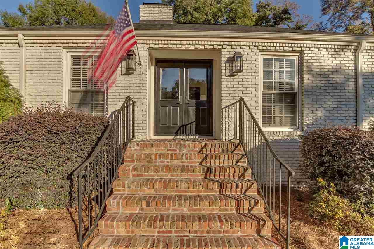 3529 Spring Valley Terrace Birmingham, AL 35223 - Photo 3 of 35