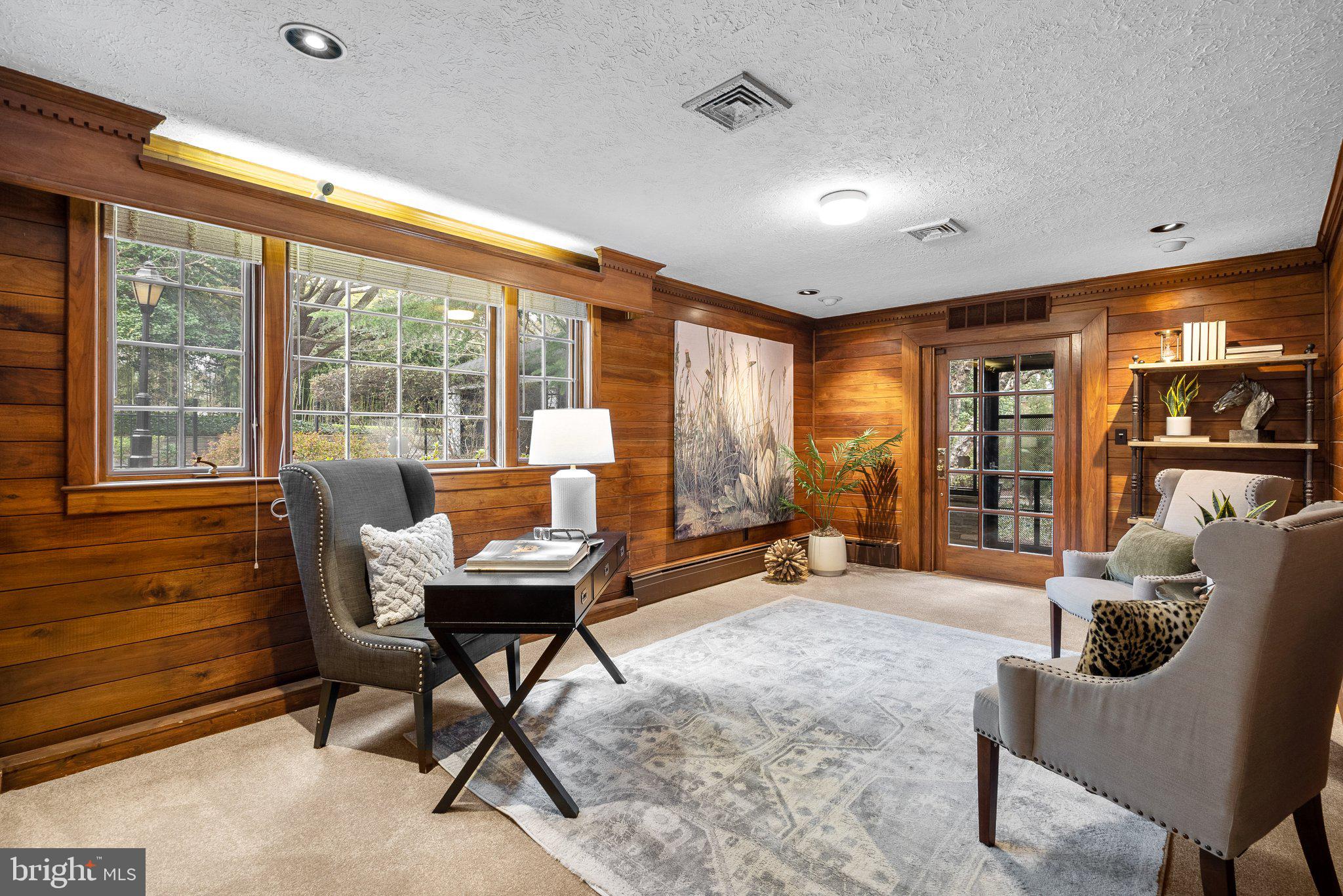 9218 Colesville Road Silver Spring, MD 20910 - Photo 14 of 76 Home office with separate entrance & waiting room