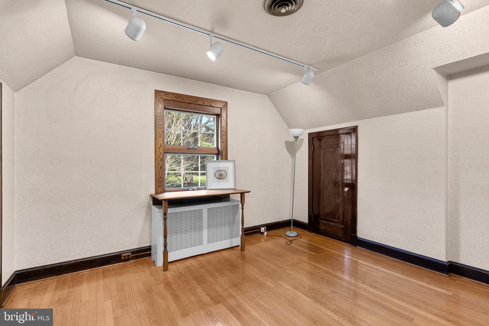 9218 Colesville Road Silver Spring, MD 20910 - Photo 43 of 76 Bedroom 3