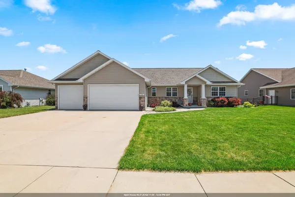 $474,000 | 2143 West Melcorn Circle, De Pere, WI 54115