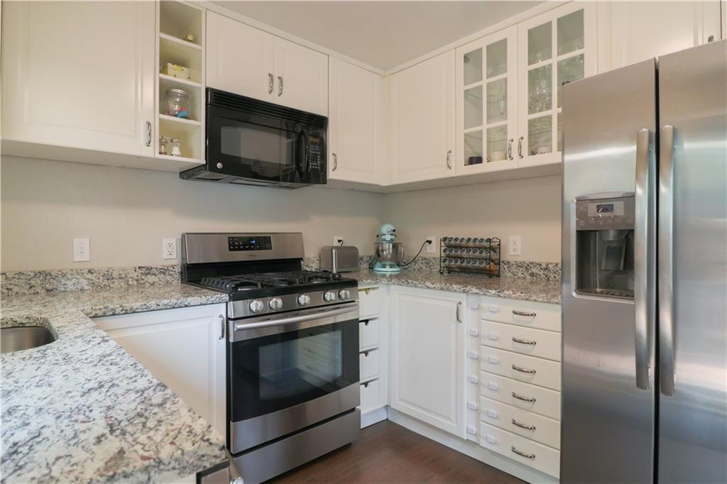 6620 Ridgeville Street Pittsburgh, PA 15217 - Photo 11 of 23